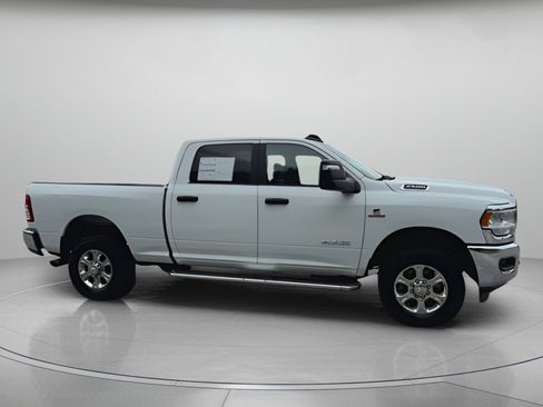 Used 2024 RAM 2500 Big Horn image 33