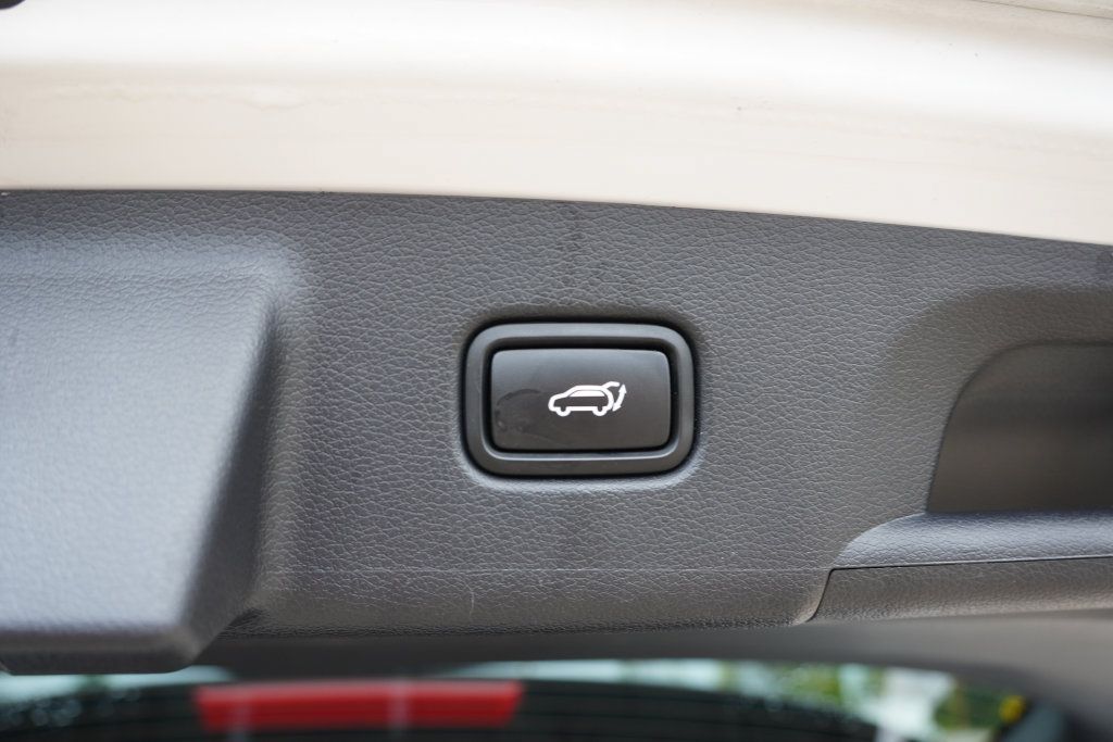 Used 2025 Hyundai Palisade SEL AWD/4WD image 23