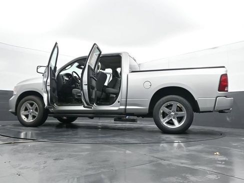 Used 2017 RAM 1500 Express image 70