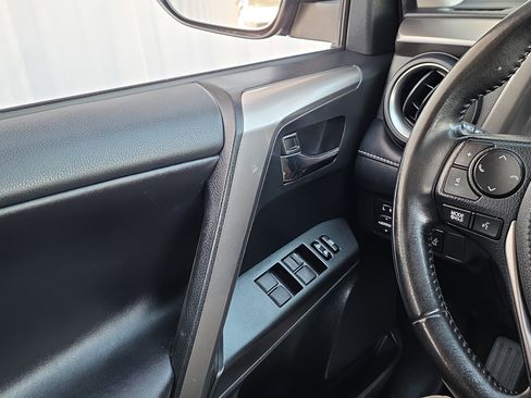 Used 2018 Toyota RAV4 XLE w/ Plus Extra Value Package image 24