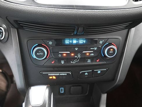 Used 2019 Ford Escape SEL FWD image 9