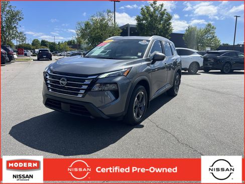 Certified 2025 Nissan Rogue SV w/ SV Premium Package FWD image 1