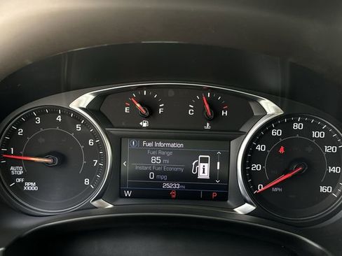 Certified 2023 GMC Terrain SLE w/ Driver Convenience Package FWD image 21