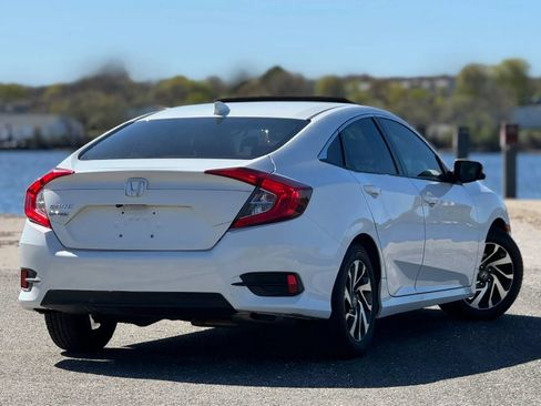 Used 2017 Honda Civic EX image 7