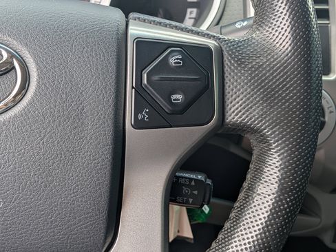Used 2015 Toyota Tacoma 4x4 Double Cab w/ TRD Sport Package image 24
