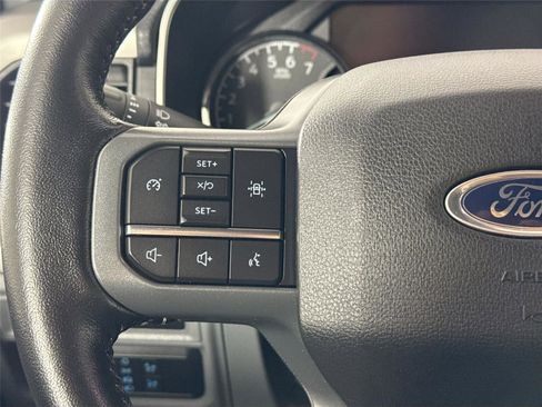 Used 2022 Ford F150 XLT w/ Equipment Group 302A High image 18