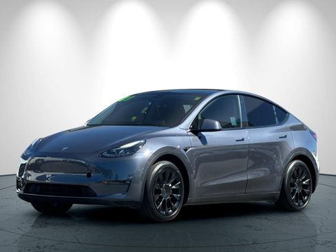 Used 2023 Tesla Model Y Long Range AWD/4WD image 8