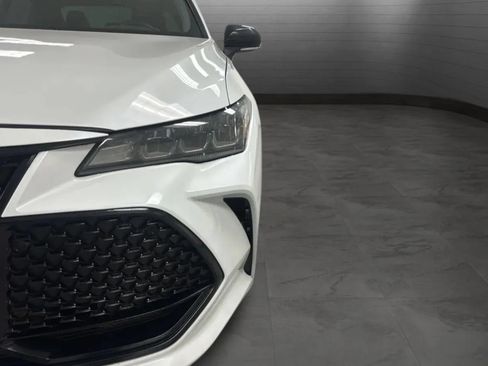 Used 2019 Toyota Avalon XSE w/ Carpet Mat Package FWD image 47