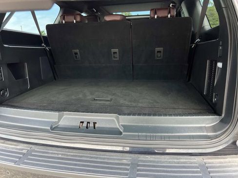 Used 2023 Ford Expedition Max Limited AWD/4WD image 10