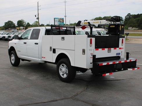 Used 2022 RAM 2500 Tradesman AWD/4WD image 4