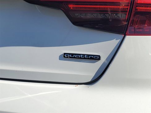 Used 2023 Audi A4 2.0T Premium Plus image 7