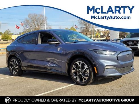 Used 2021 Ford Mustang Mach-E Premium image 1