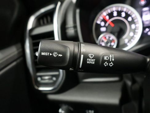 Certified 2023 RAM 1500 Laramie image 39