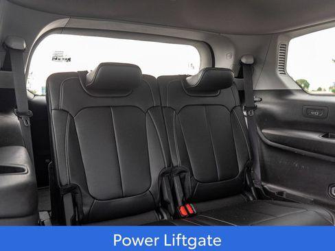 Used 2023 Jeep Grand Cherokee L Limited AWD/4WD image 14