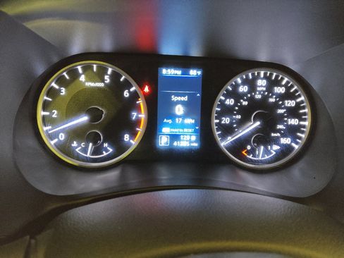 Used 2024 Nissan Sentra S FWD image 23