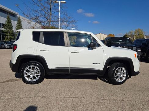 Used 2023 Jeep Renegade Latitude image 5