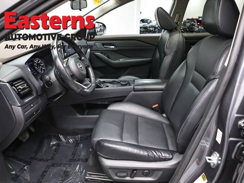 Used 2023 Nissan Rogue SV w/ SV Premium Package AWD/4WD image 14