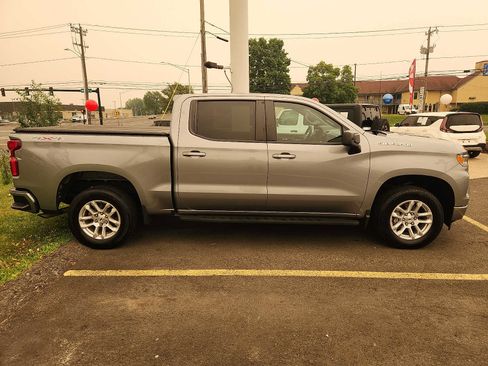 Used 2024 Chevrolet Silverado 1500 RST AWD/4WD image 7