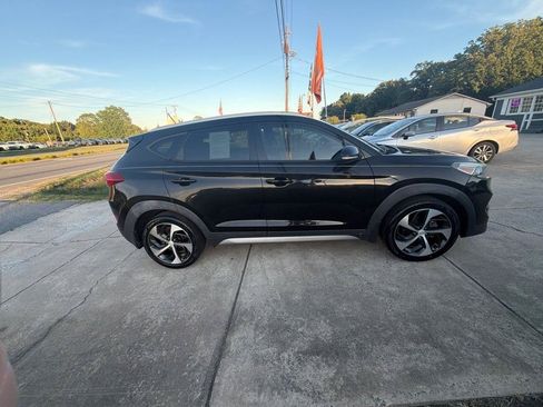 Used 2017 Hyundai Tucson Sport FWD image 13