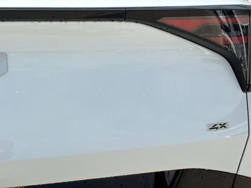 New 2026 Kia Sportage SX image 28