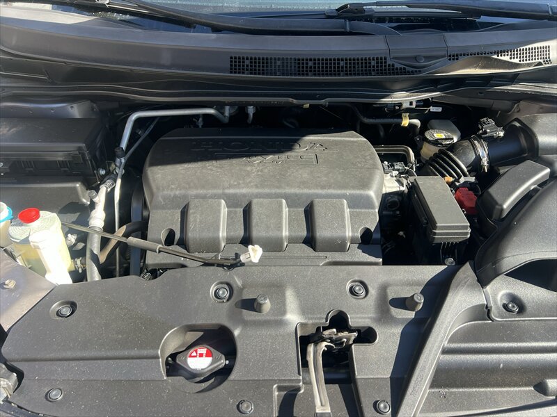 Used 2017 Honda Odyssey EX-L image 18