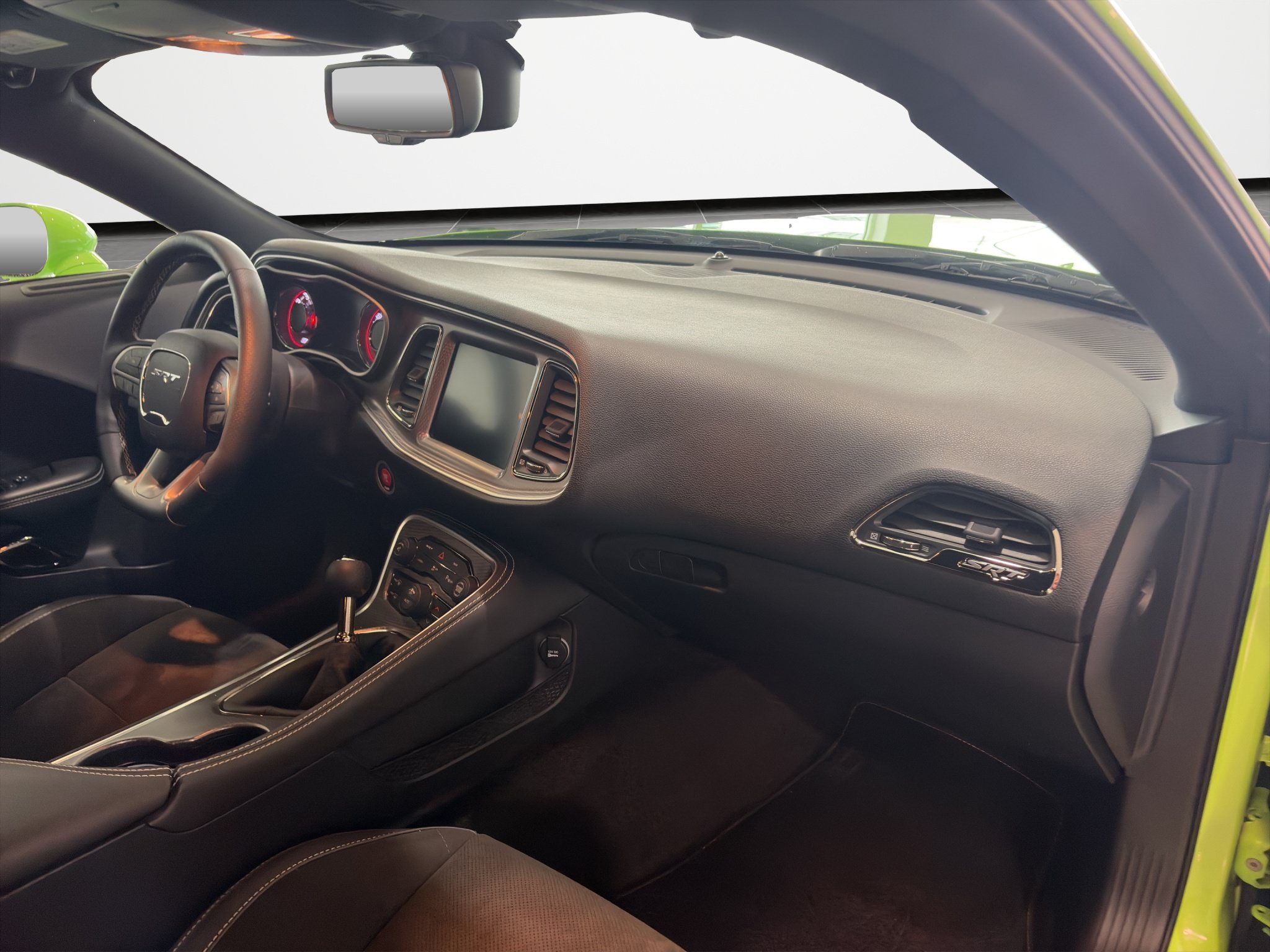 Used 2015 Dodge Challenger SRT Hellcat RWD image 23