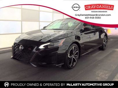 Used 2025 Nissan Altima 2.5 SR w/ SR Premium Package