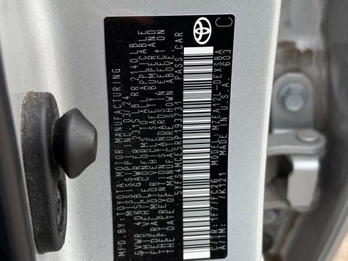 Certified 2024 Toyota Corolla SE FWD image 27