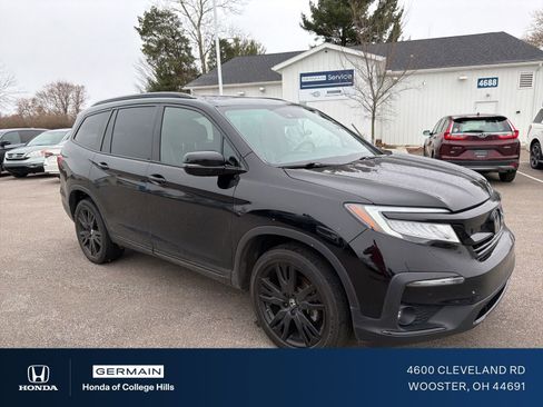Used 2022 Honda Pilot Black Edition image 3