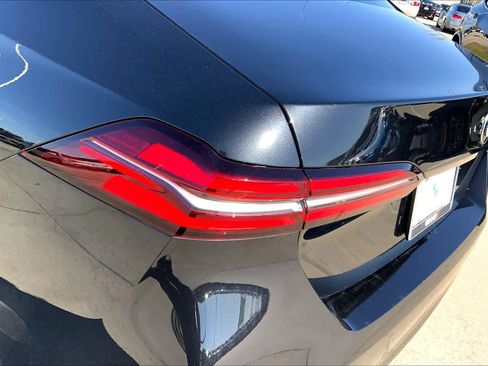 Used 2025 BMW 530i image 28