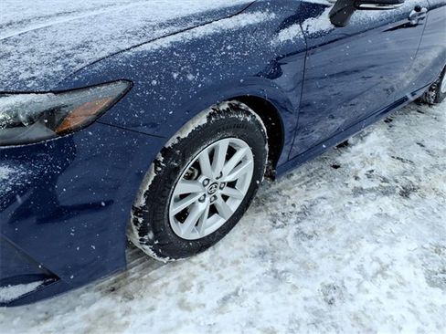 Certified 2025 Toyota Camry LE image 4