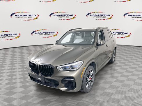 Used 2023 BMW X5 M50i w/ Executive Package image 1