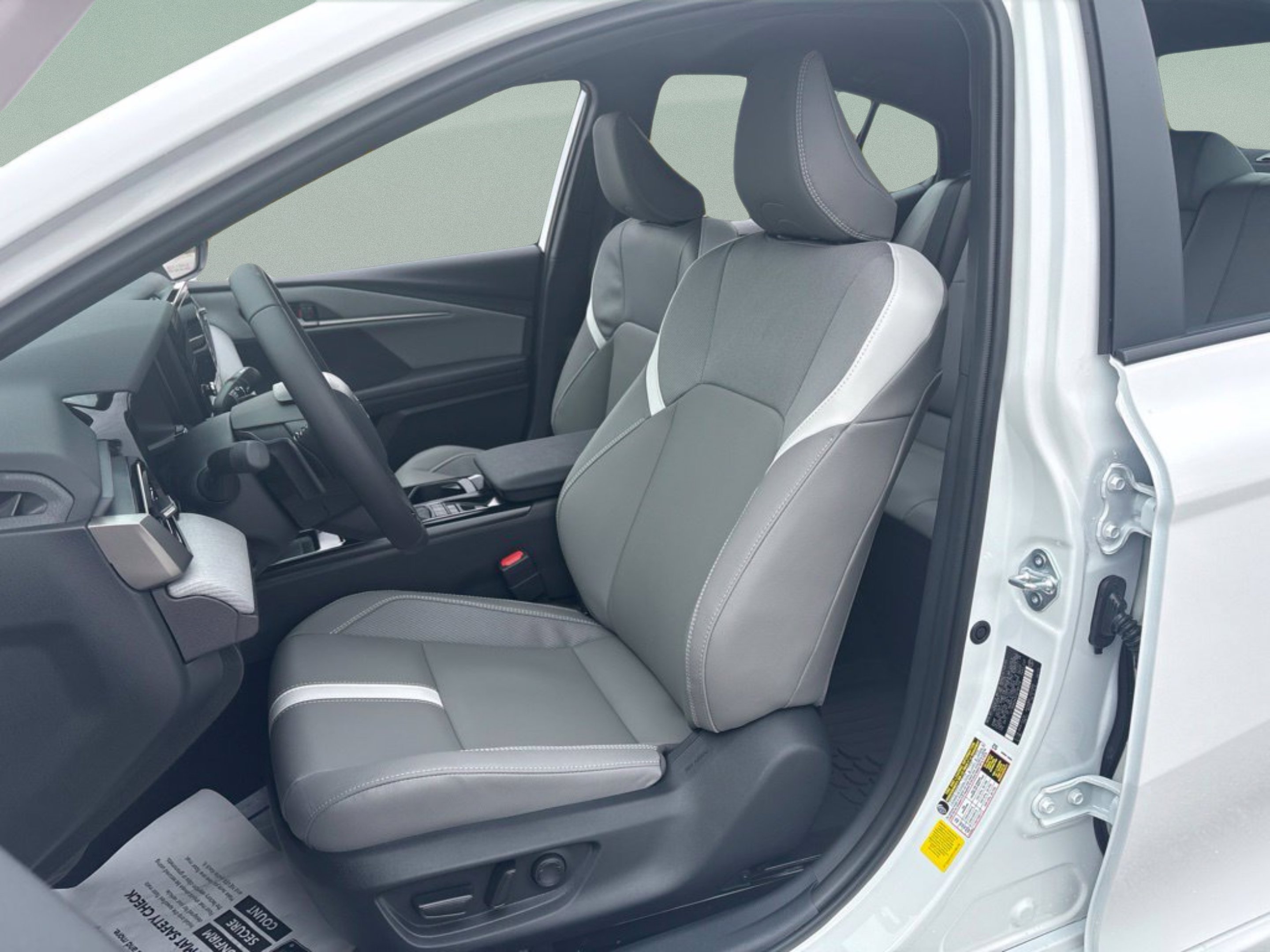 New 2026 Toyota Camry SE FWD image 17