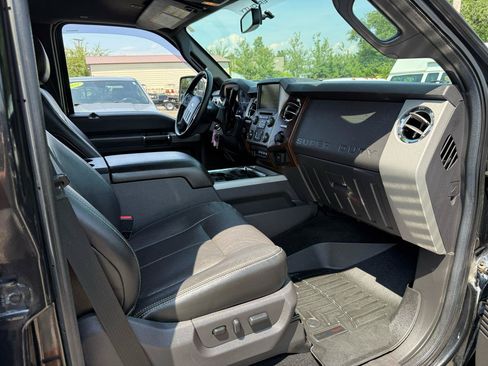 Used 2015 Ford F250 Lariat w/ Chrome Package AWD/4WD image 15