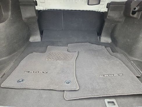 Used 2022 Toyota Camry LE image 29