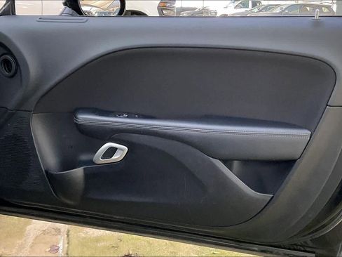 Used 2021 Dodge Challenger SXT w/ Blacktop Package image 21