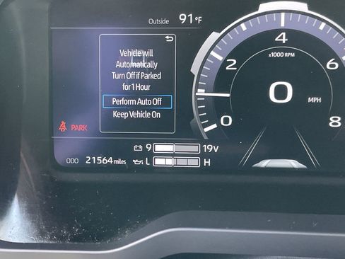 Used 2024 Toyota Tundra Capstone AWD/4WD image 31