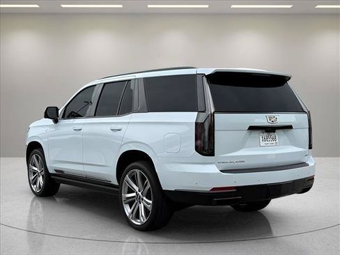 Used 2026 Cadillac Escalade Platinum Sport AWD/4WD image 7