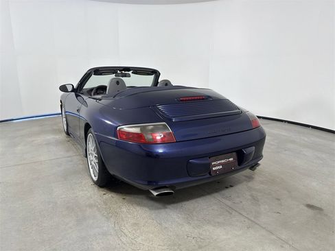 Used 2002 Porsche 911 Carrera image 3