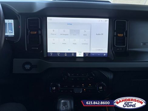 Certified 2023 Ford Bronco Badlands AWD/4WD image 16