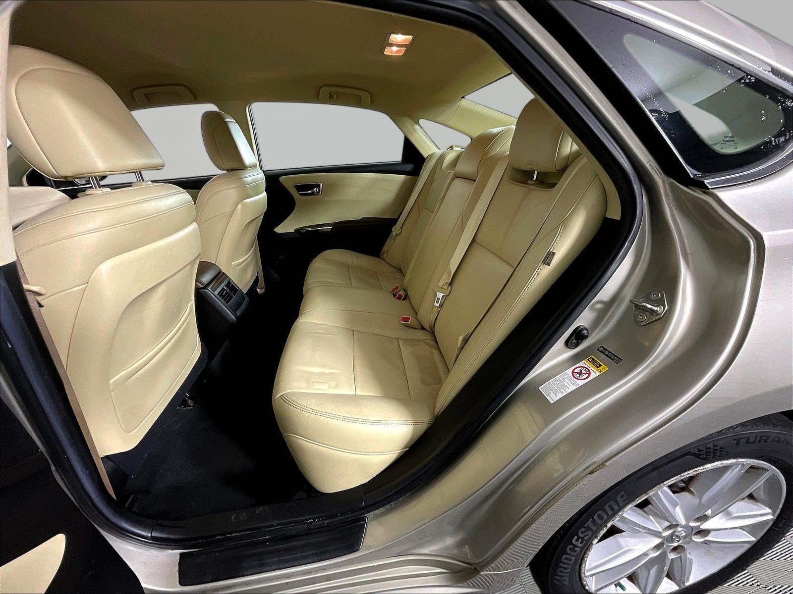 Used 2015 Toyota Avalon XLE FWD image 22