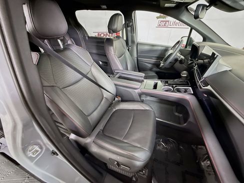 Certified 2025 Toyota Sienna XSE AWD/4WD image 35