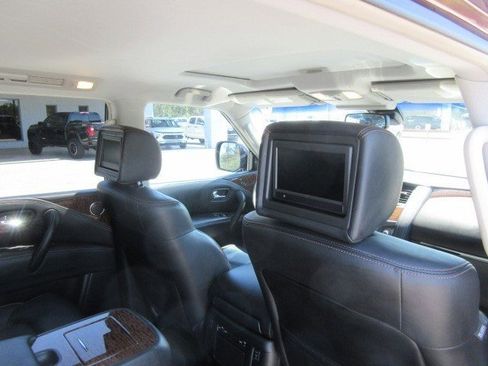 Used 2017 Nissan Armada Platinum w/ Captain Seat Package RWD image 17
