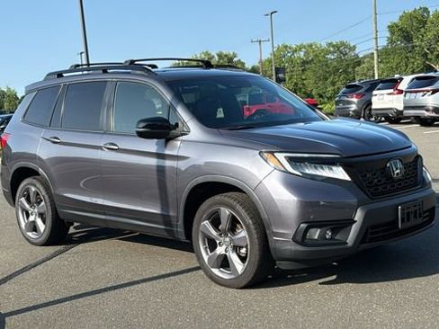 Used 2020 Honda Passport Touring image 2