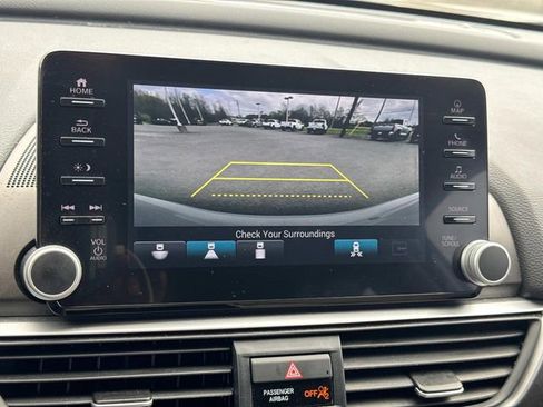 Used 2021 Honda Accord Touring image 36