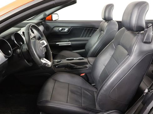 Used 2016 Ford Mustang Premium RWD image 14