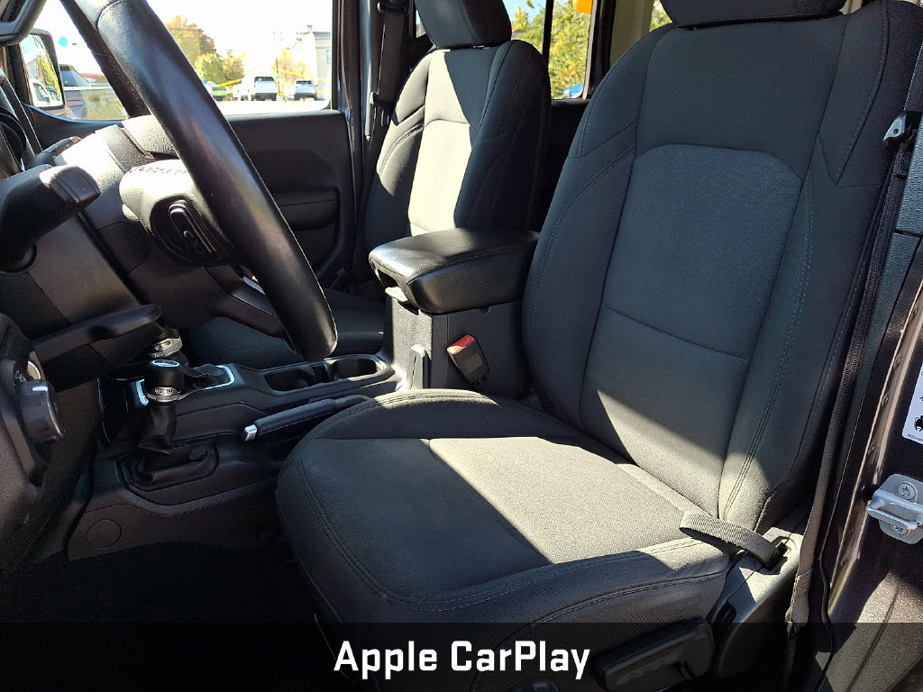 Used 2018 Jeep Wrangler Unlimited Sport S AWD/4WD image 16