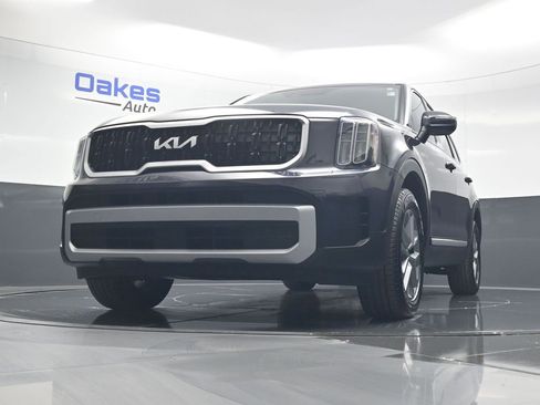 New 2025 Kia Telluride LX FWD image 41