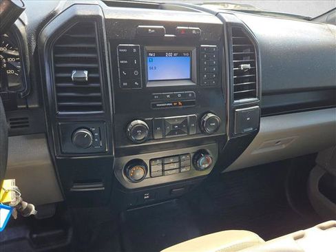 Used 2019 Ford F150 XL w/ Equipment Group 101A Mid AWD/4WD image 13