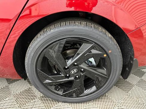 New 2026 Hyundai Elantra SEL Sport image 18